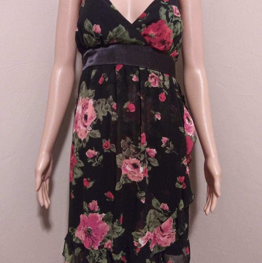 Romantic black floral mini dress with pink flowers